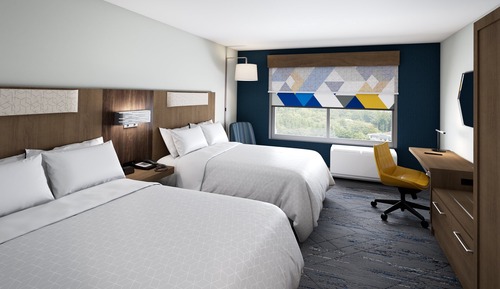 Room, 2 Queen Beds, Accessible (Transfer Shower)
