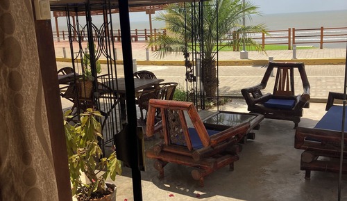 Basic Twin Room, Mixed Dorm, Garden View, Beachside