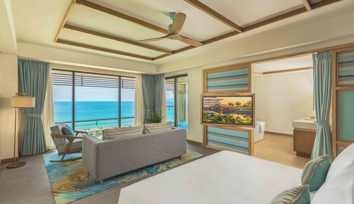 Suite, 1 King Bed, Private Pool, Ocean View