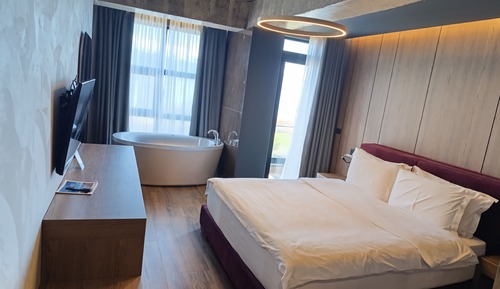 Deluxe Double Room, Balcony