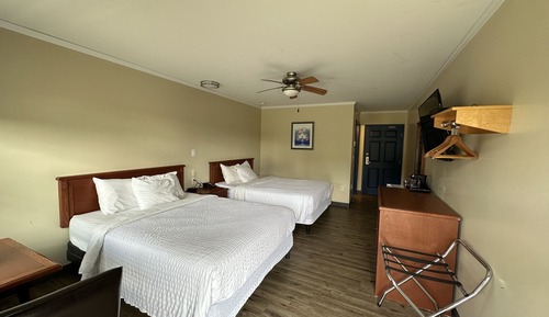 Standard Room, 2 Queen Beds