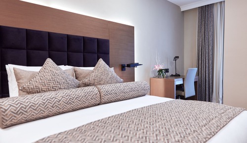 Deluxe Single Room