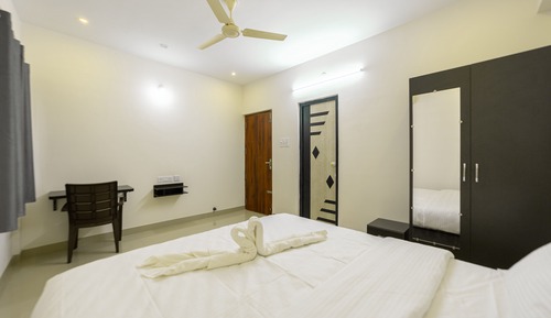 Premier Room