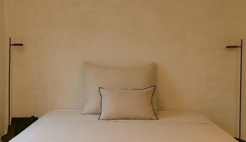 Gallery Double Room, 1 King Bed, Garden View