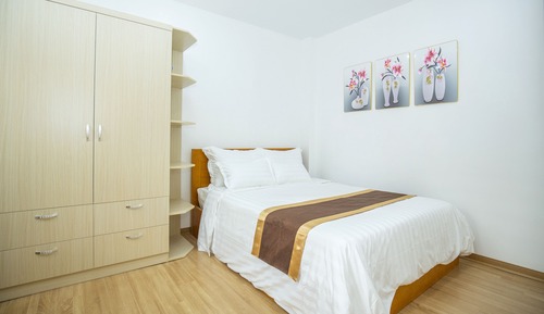Basic Apartment