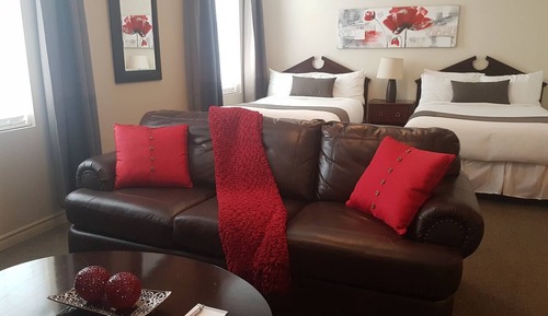 Suite #11 - 18