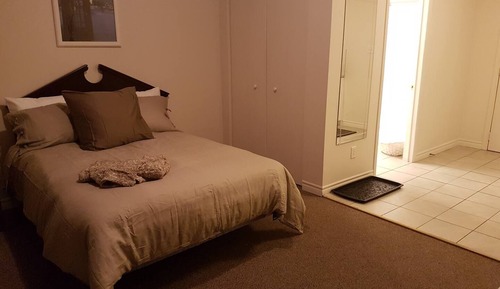 Suite #16 - 18