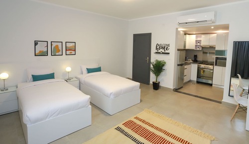 Standard Studio, 1 Queen Bed