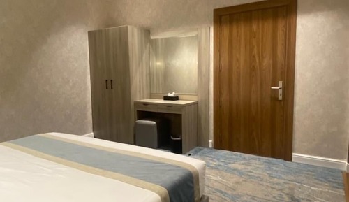 Superior Suite