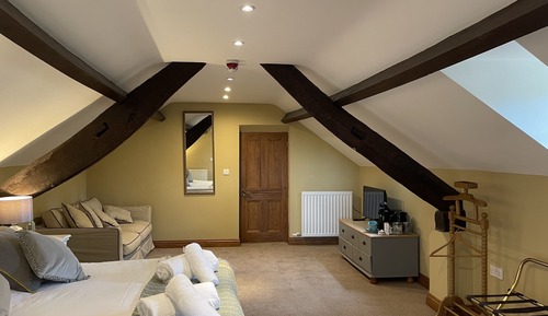 Family Suite, Ensuite (Aston)