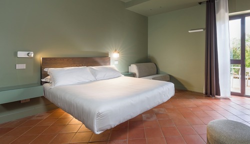 Superior Room, Garden View