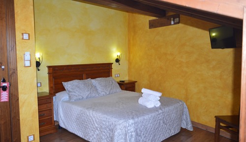 Double Room, Jetted Tub