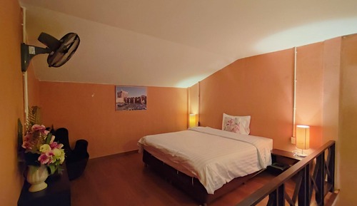 Deluxe Twin Room, Multiple Beds, Hot Tub, Mezzanine
