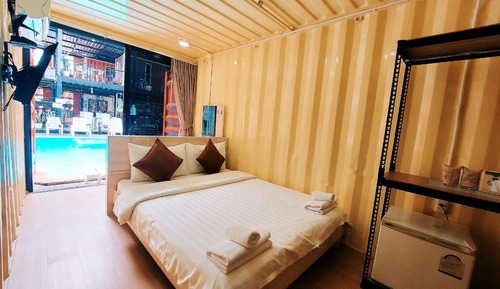 Superior Double Room, Pool Access