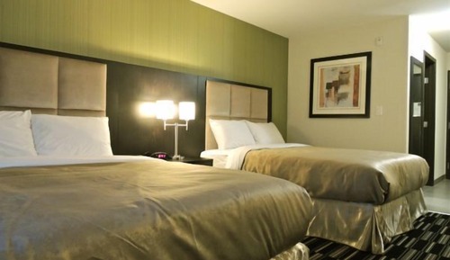 Deluxe Room, 2 Queen Beds, Kitchen