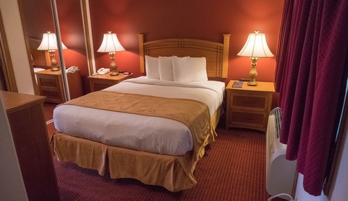 Luxury Suite, 1 Queen Bed with Sofa bed, Kitchen