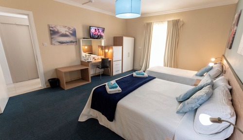Triple Room, Balcony