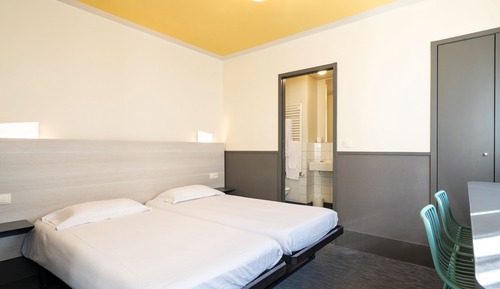 Premium Twin Room