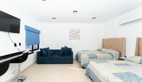 Club Apartment