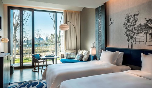 Deluxe Room, 2 Twin Beds, Garden View