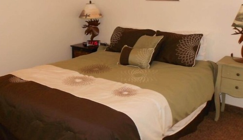 Comfort Room 2, River View