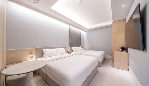 Twin Room [Free Semi Buffet Breakfast (Sun~Thu for 2 PAX / Fri~Sat& Public Holiday for 1 PAX)]