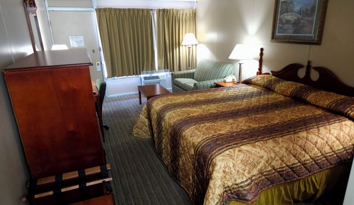Room, 1 King Bed, Non Smoking