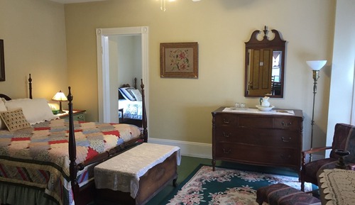 Suite, Multiple Beds (Gabriel)