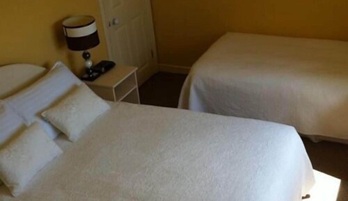 Triple Room, Ensuite, Sea View