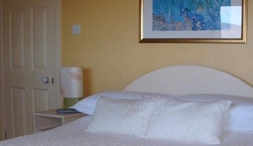 Double Room, Ensuite, Mountain View