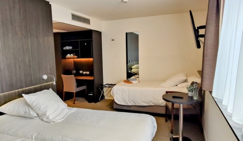 Premium Triple Room
