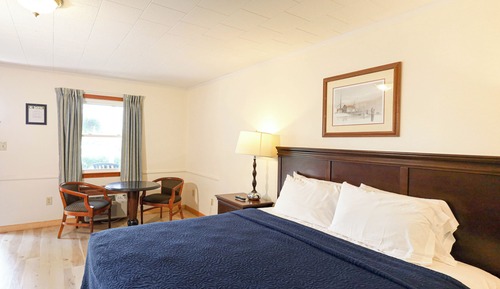 Studio, 1 King Bed