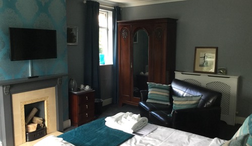 Double Room (Topaz)
