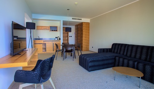 President suite with balcony, sea view and Hot tub (A2+1)