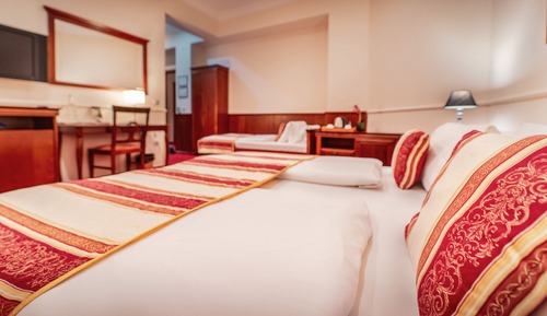 Triple Room