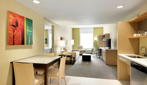 Suite, 2 Double Beds, Accessible, Bathtub (Mobility & Hearing)