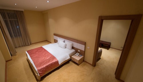 Junior Suite, 1 Bedroom, Balcony, City View