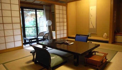 Japanese Room Semi-suite