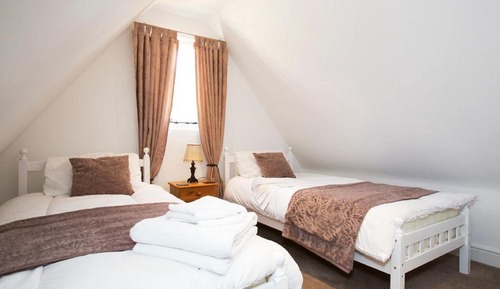 Basic Apartment, 2 Twin Beds