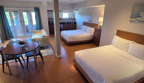 Studio Suite, Multiple Beds, Ocean View