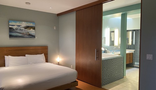 Studio Suite, 1 King Bed, Ocean View