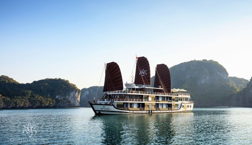 Orchid Exclusive Suite with Private Balcony for 1 person