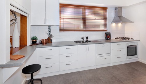 Grove St 2 Bedroom / 2 Bathroom Ground Floor