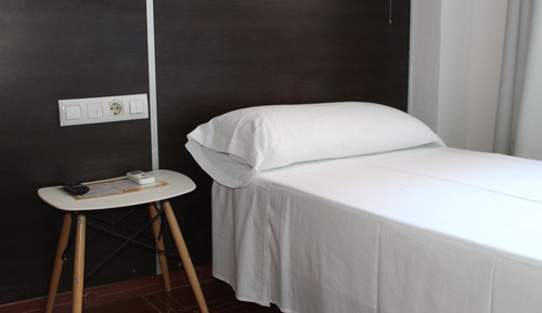 Economy Single Room