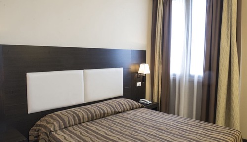 Comfort Double or Twin Room