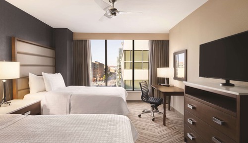 Suite, 2 Queen Beds, Accessible (Roll-in Shower)