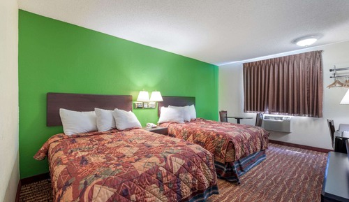 Standard Room, 2 Double Beds, Non Smoking