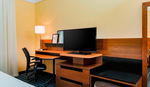 Suite, 1 King Bed with Sofa bed (Hearing Accessible)