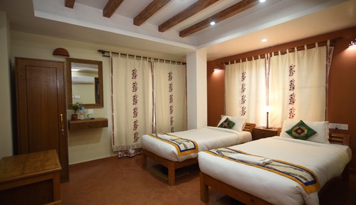 Deluxe Single Room, Private Bathroom, City View