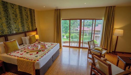Standard Room, 1 King Bed, Accessible, Non Smoking